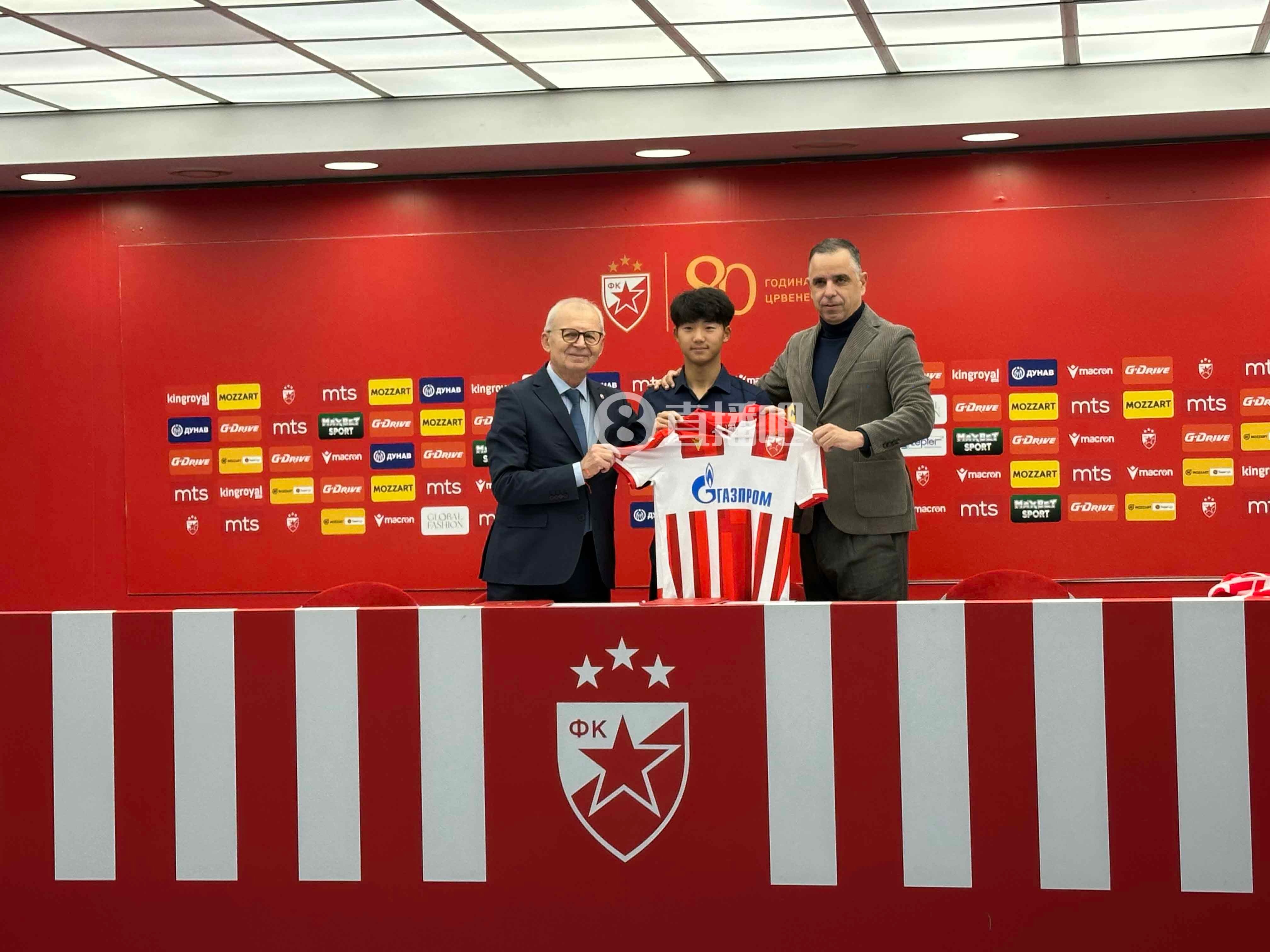 世界杯手机高清观看入口-湖北青年星寄语万项:作为青训母队,我们对万项深感骄傲与期许